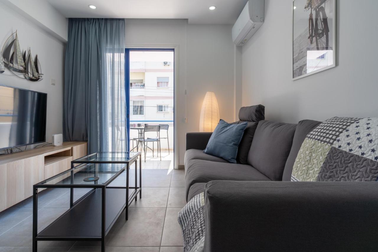Odyssey - Captivating 2-Bedroom Retreat In Larnaca Exterior photo